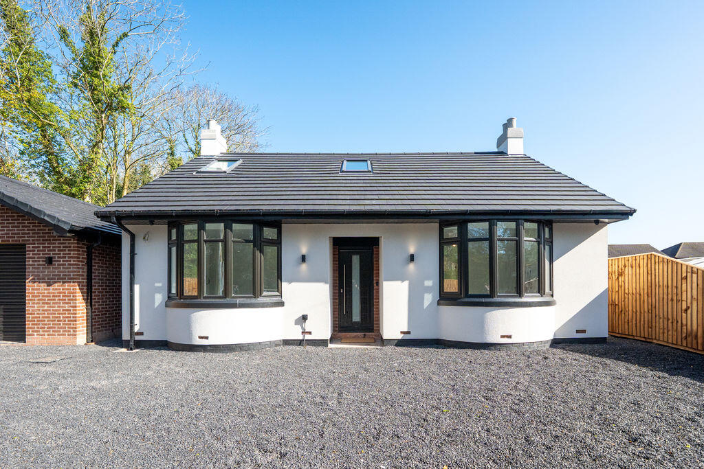 Main image of property: 192 Slater Lane, Leyland PR26 7SH