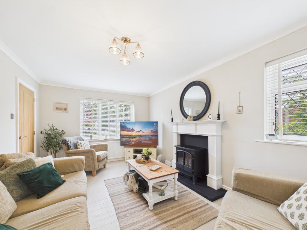 Blackden Close, Belper photo 2