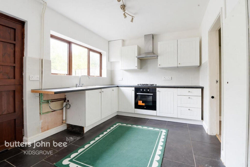 House in Stoke-on-Trent - View 5