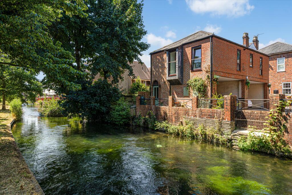 Main image of property: Eastgate Street, Winchester, Hampshire SO23