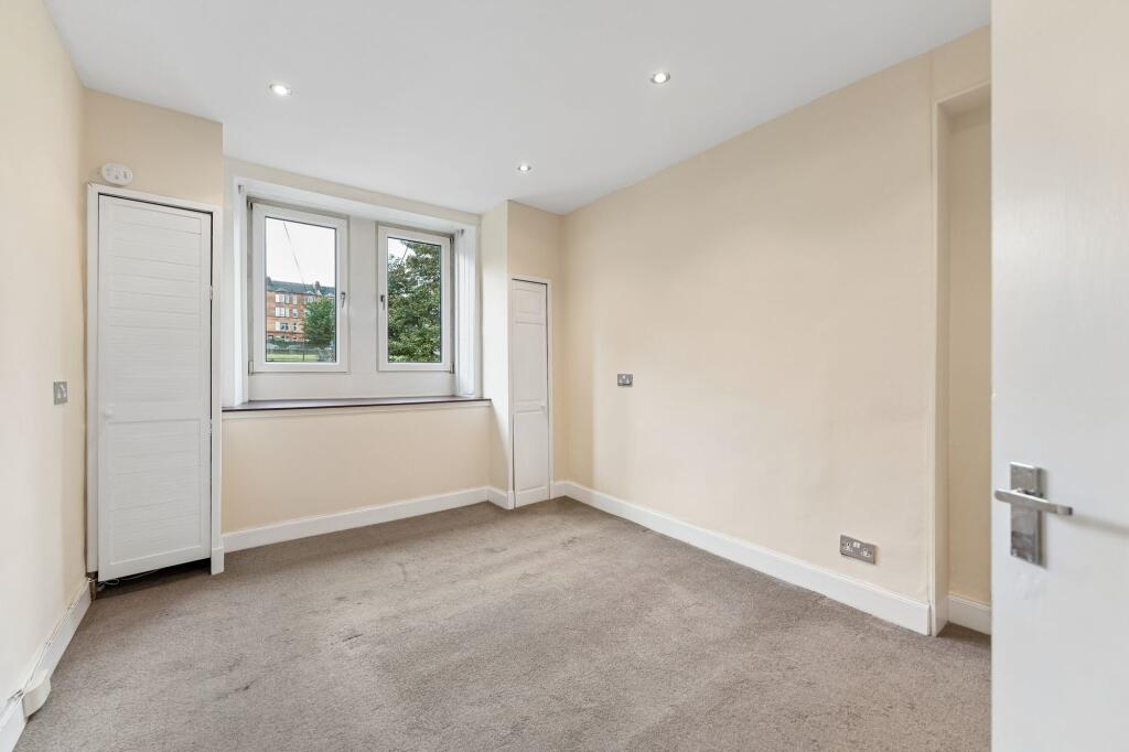 Apartment in Glasgow - View 5