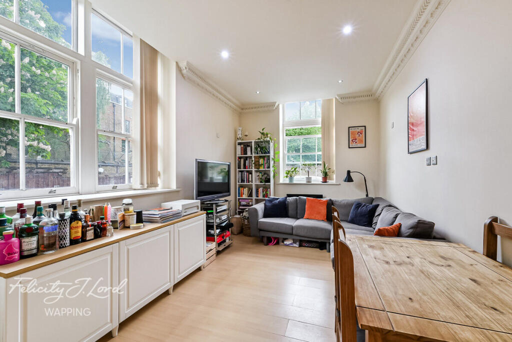 Main image of property: School Mews, LONDON E1