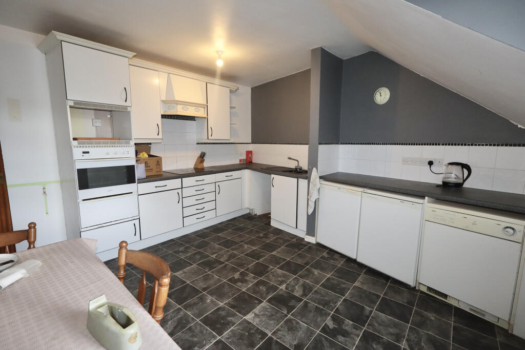 Apartment in Shepton Mallet, Somerset - View 2
