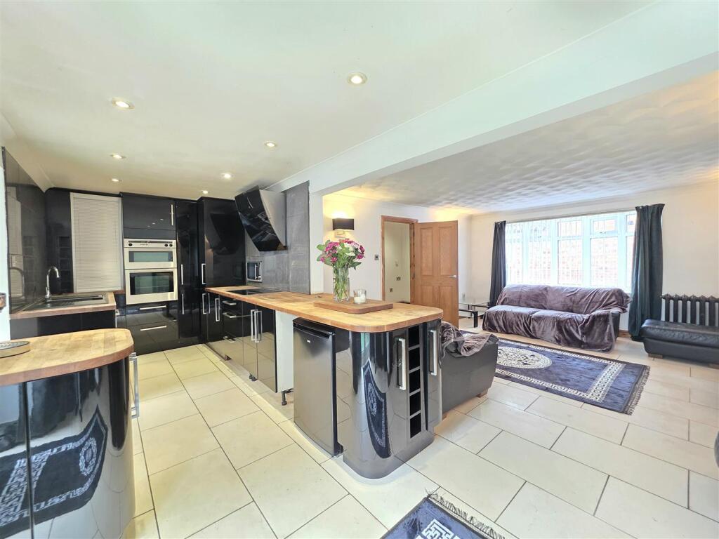 House in South Holland, Spalding - View 2