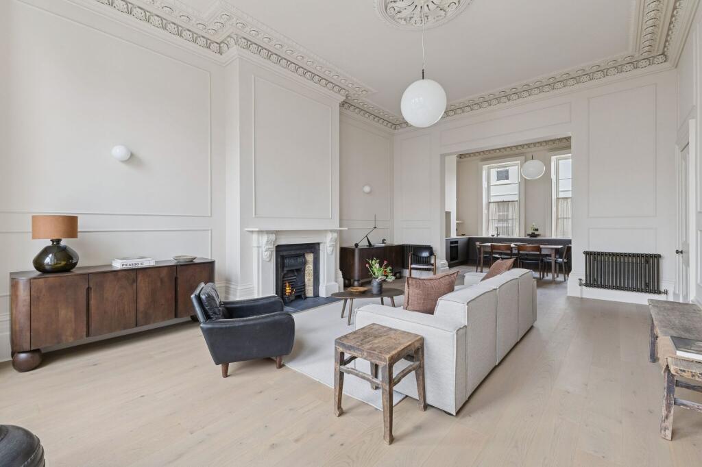 Main image of property: The Park, Melrose, GL50