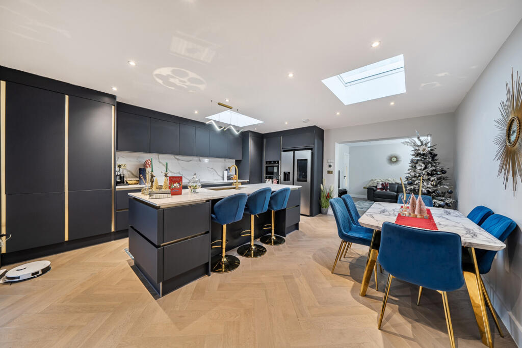 6-bed semi-detached on Briar Crescent, Northolt, £950,000