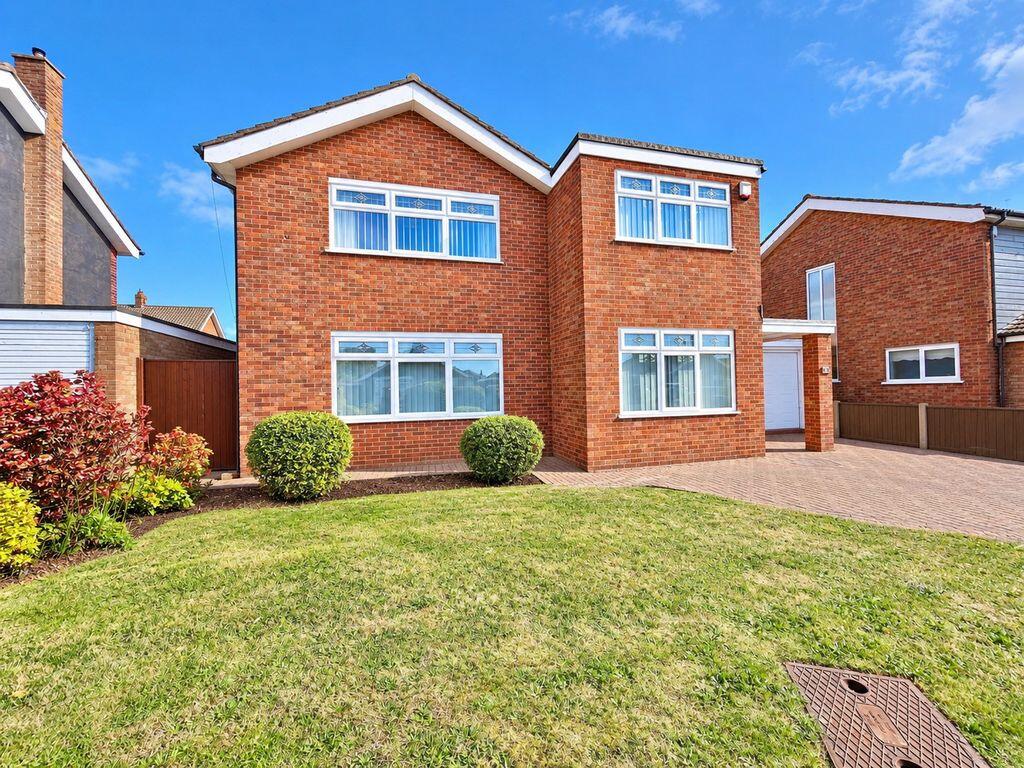 4-bed detached on Buxton Avenue, Gorleston, £450,000