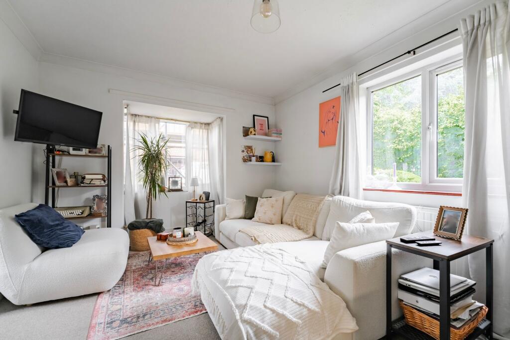 Apartment in Norwich, Norfolk - View 3