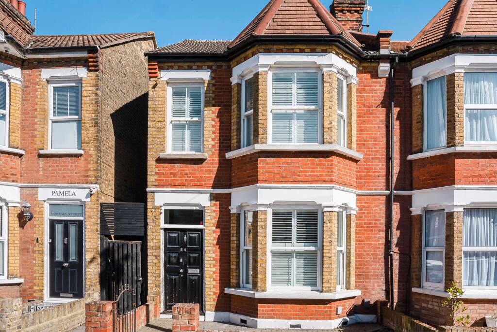 3-bed terraced on Moseley Street, Southchurch Village, £350,000