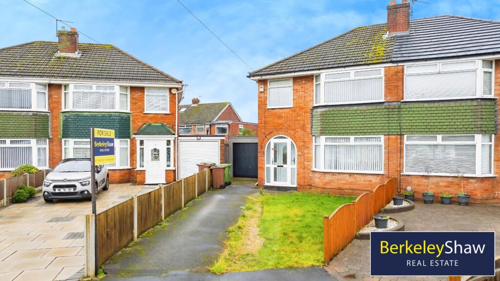 Main image of property: Thirlmere Close, Maghull, Liverpool