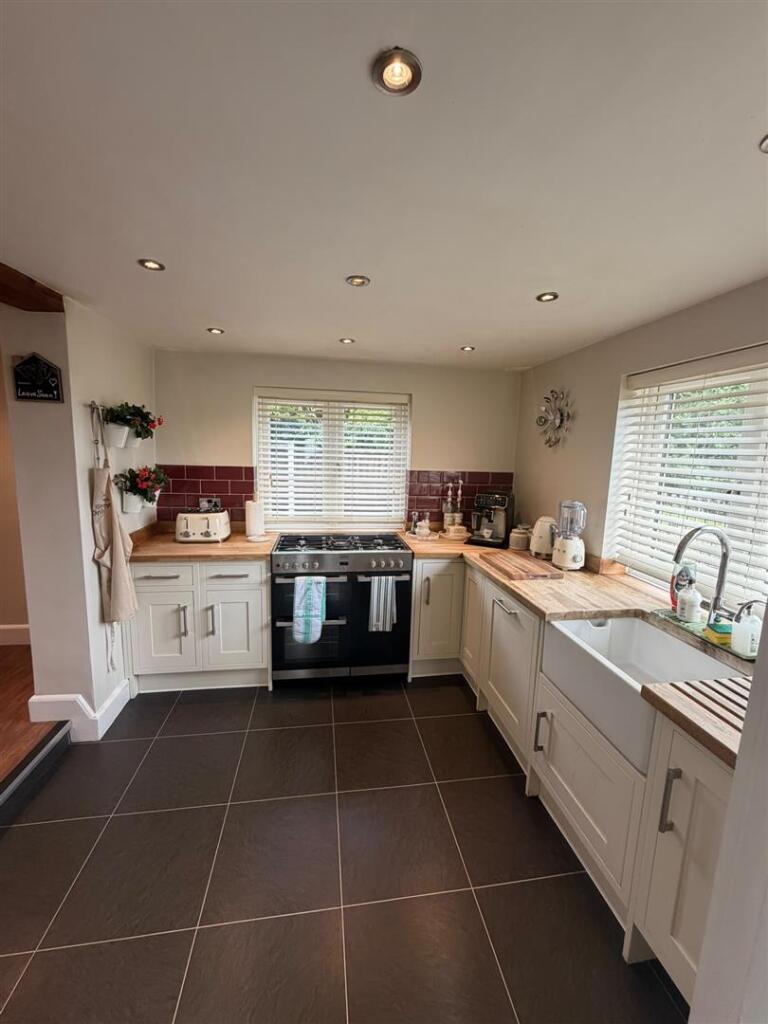 House in Hinckley and Bosworth, Barwell - View 5