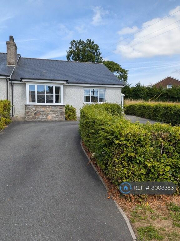 Main image of property: Maes Treflyn, Bala, LL23
