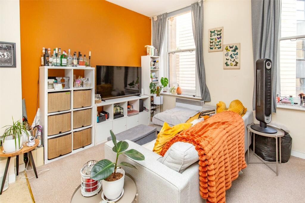 Main image of property: Baldwin Chambers, Baldwin Street, Bristol, BS1 1RU