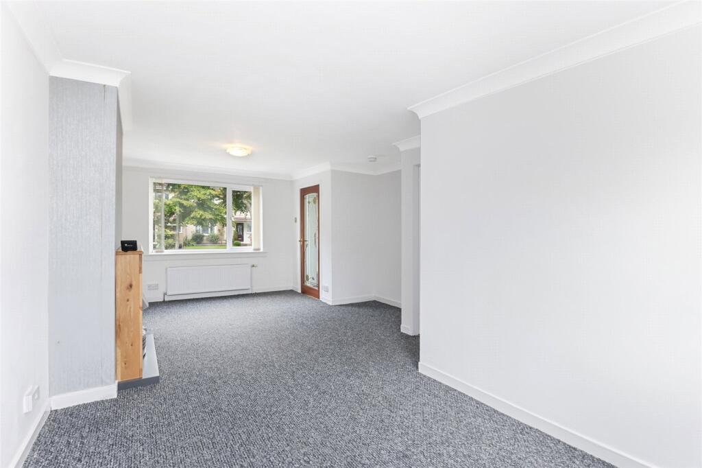 House in Glasgow, Canberra Area, Westwood - View 4