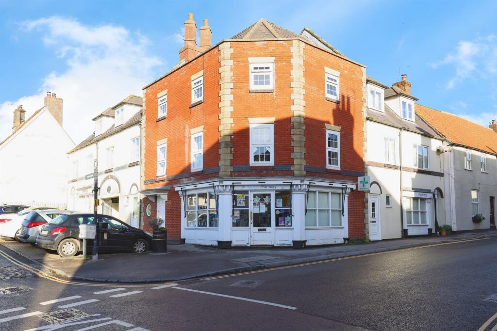 Main image of property: Rochelle Court, Market Lavington, Devizes