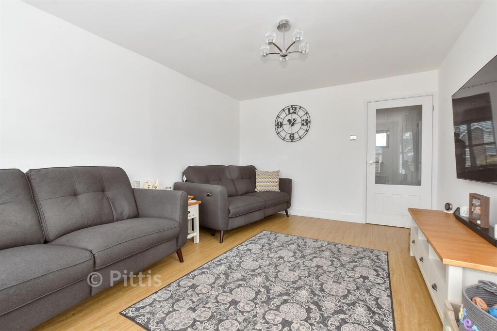 House in Shanklin, Isle of Wight - More