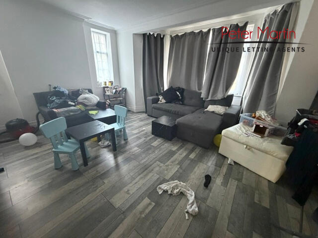 Main image of property: Wykeham Court, Wykeham Road, Hendon, NW4