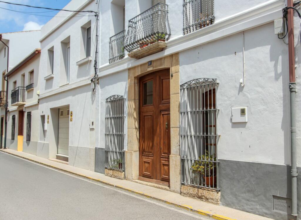 Main image of property: Valencia, Alicante, Jalon