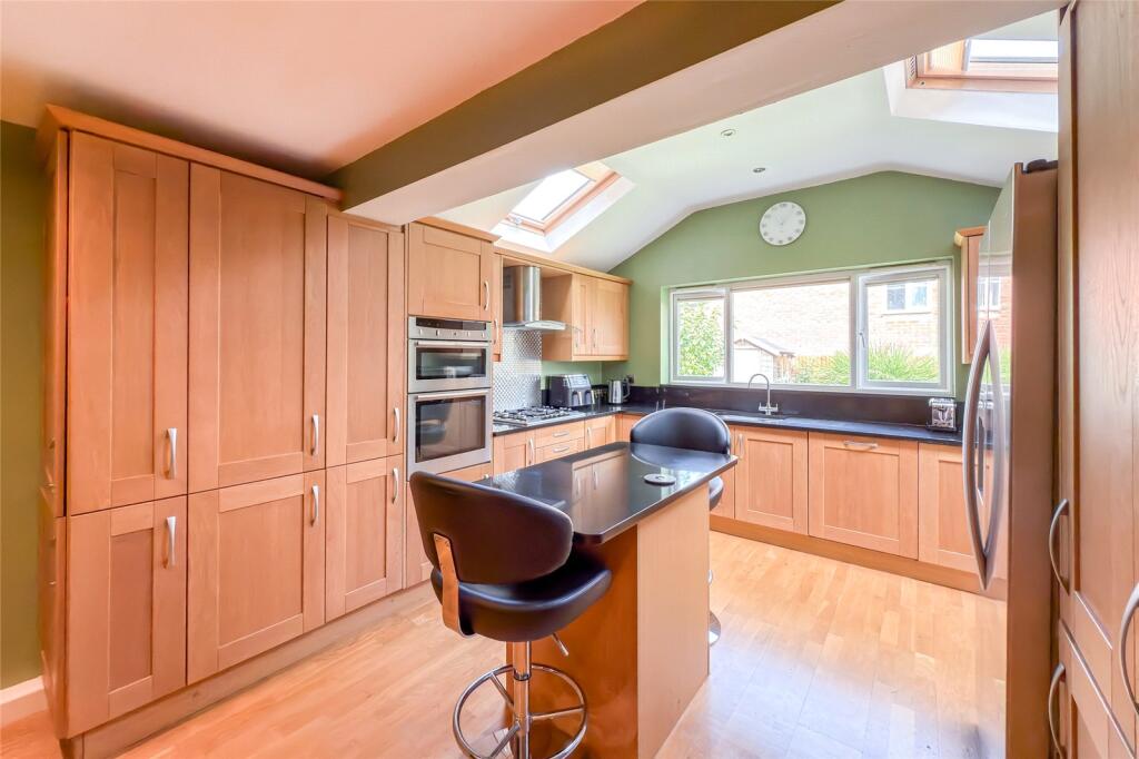 Additional image 3 of Wynches Farm Drive, St. Albans, Hertfordshire, AL4