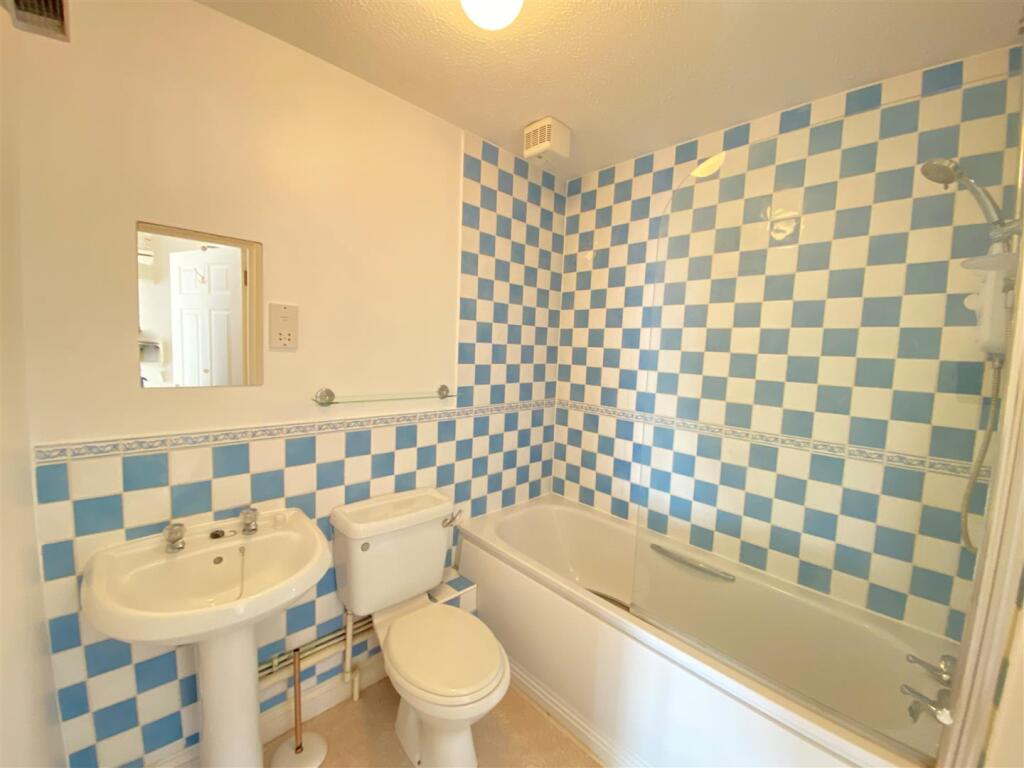 Apartment in Reading - More