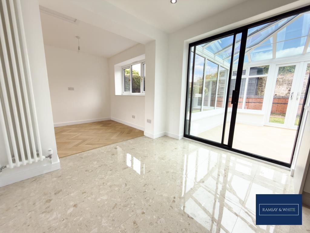 House in Merthyr Tydfil, Georgetown, Park - View 2