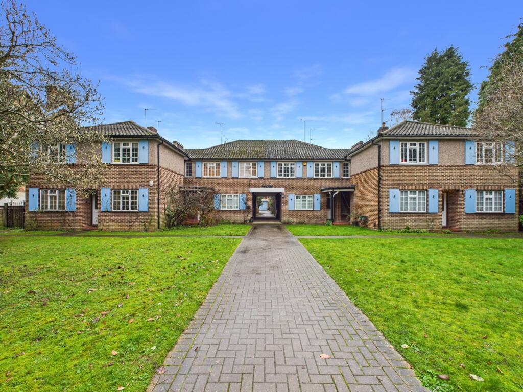 Main image of property: Curzon Court, Beckenham Grove, Bromley, Kent, BR2