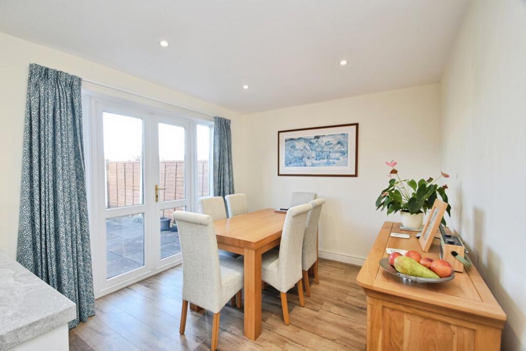 The Paddock, Knaresborough, North Yorkshire, HG5 photo 3
