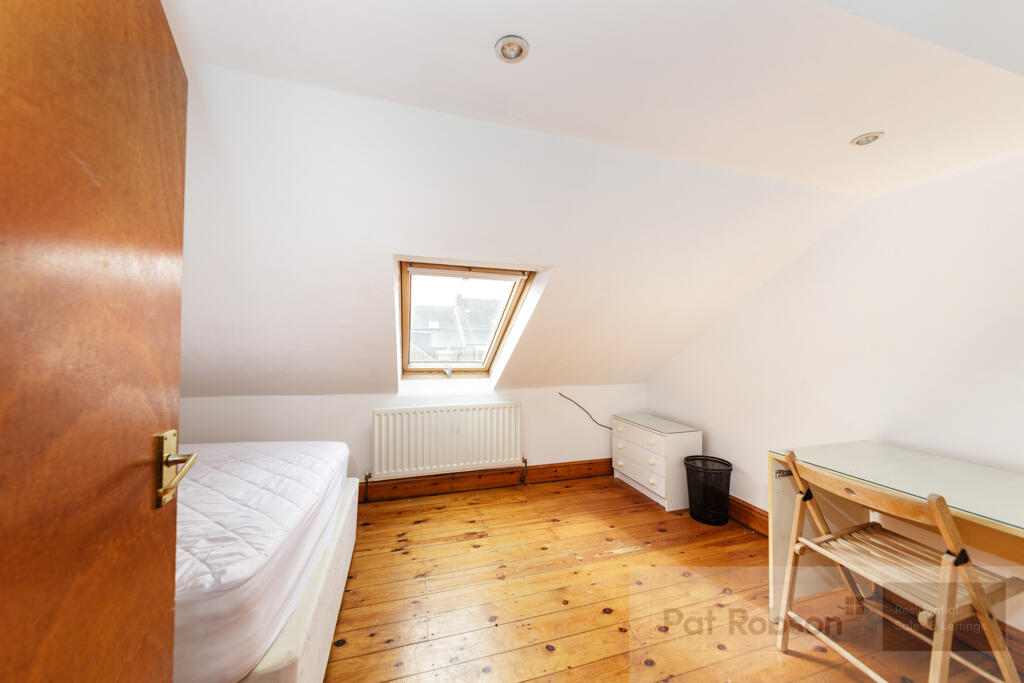 Apartment in Newcastle upon Tyne - More