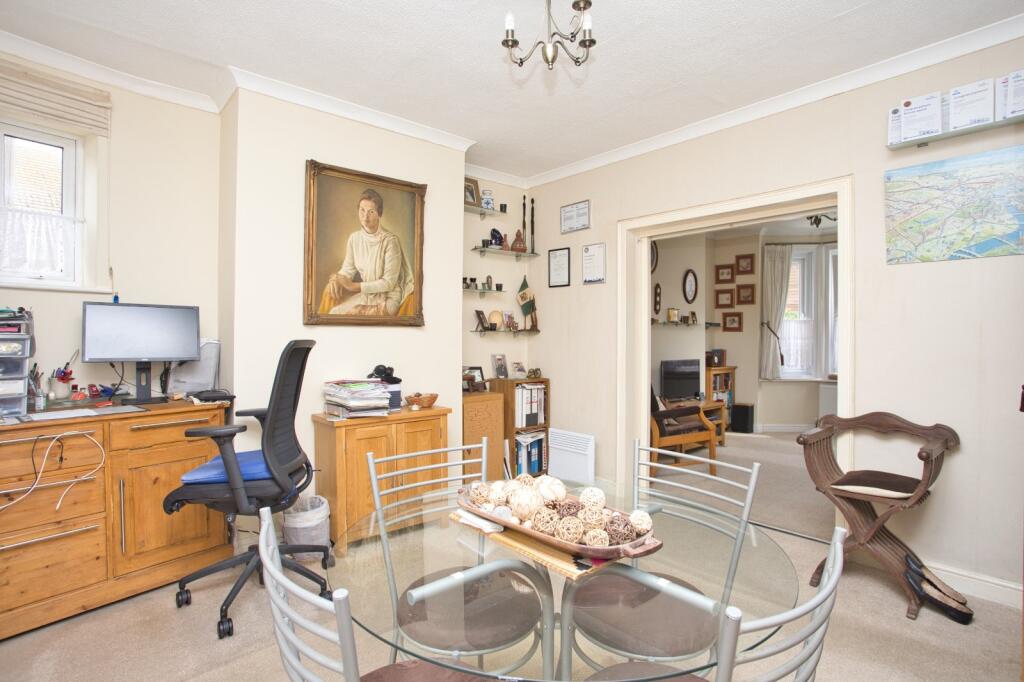 House in Dover, Clarendon - More