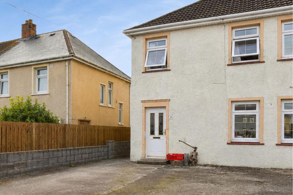 Main image of property: The Quadrangle, Bridgend, CF33
