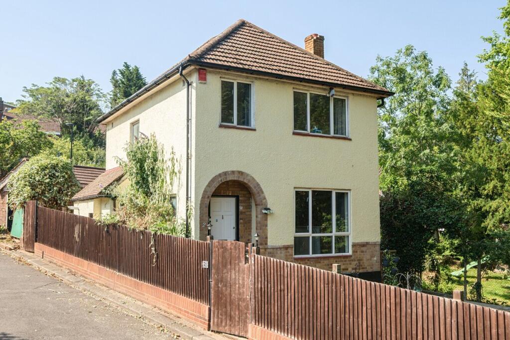 Main image of property: Auckland Gardens, Crystal Palace, London, SE19