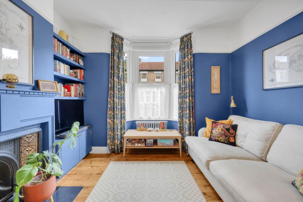 House in London - View 4