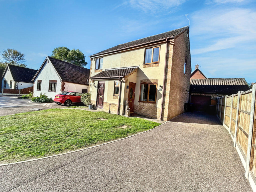 2-bed semi-detached on El Alamein Way, Bradwell, £230,000