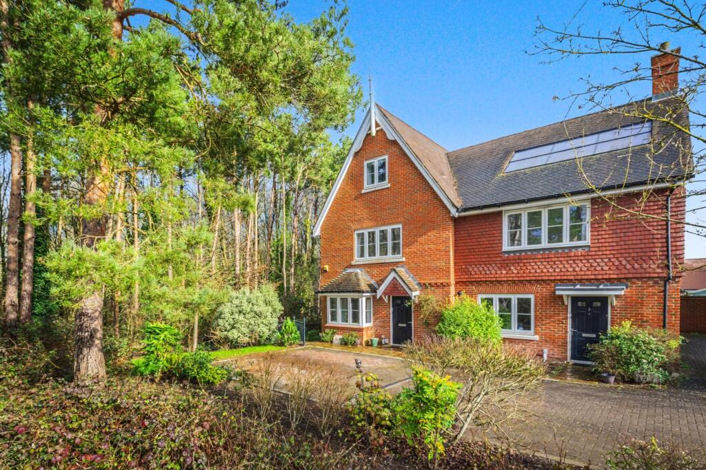 Main image of property: Burton Avenue, Leigh, Tonbridge