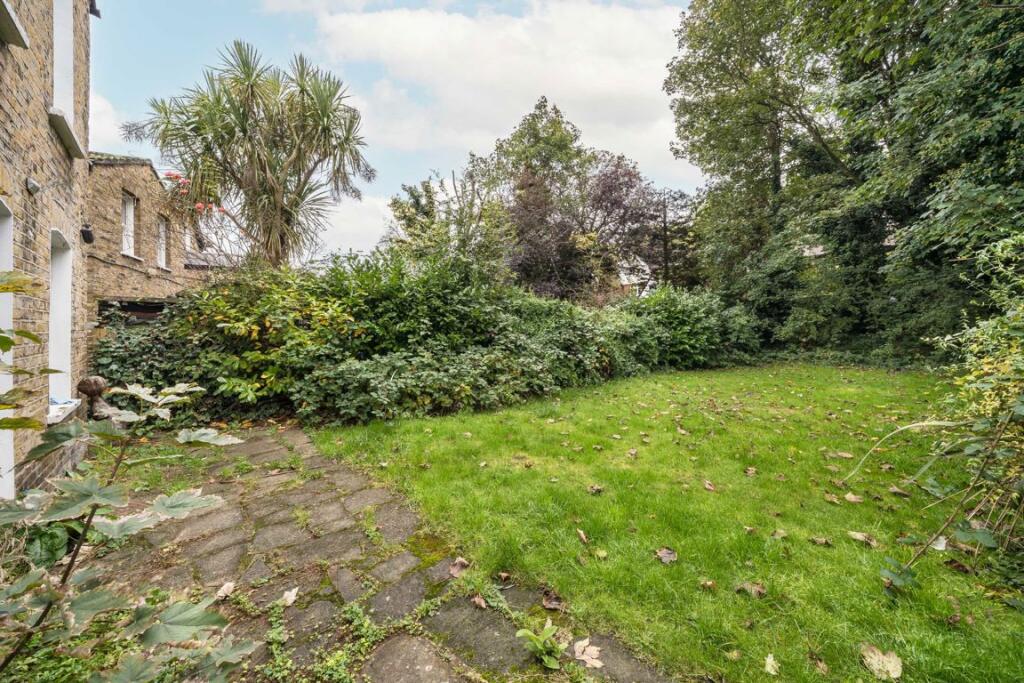 Crescent Way, Brockley photo 2