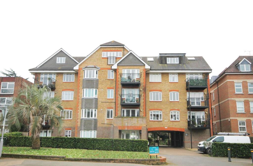 Main image of property: Bromley Road, Beckenham, BR3