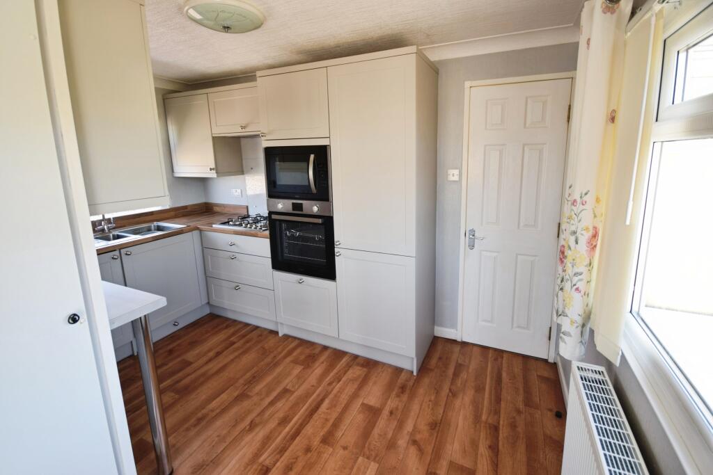 Teal Close, Skegness, PE25 photo 4