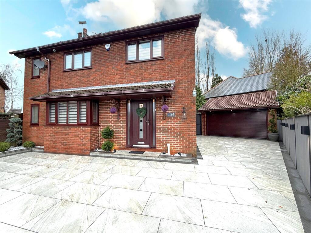 Main image of property: St. James Street, Westhoughton, Bolton