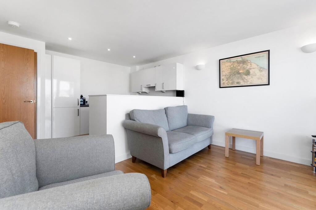 Apartment in Edinburgh - View 4