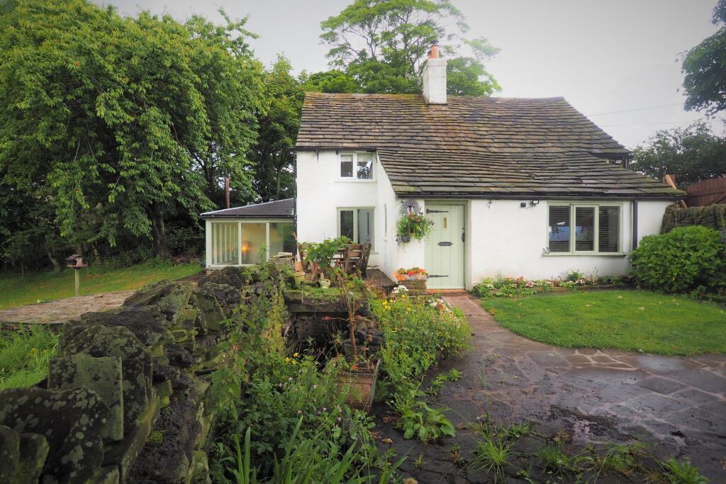 Main image of property: Highgate Road, Hayfield, SK22