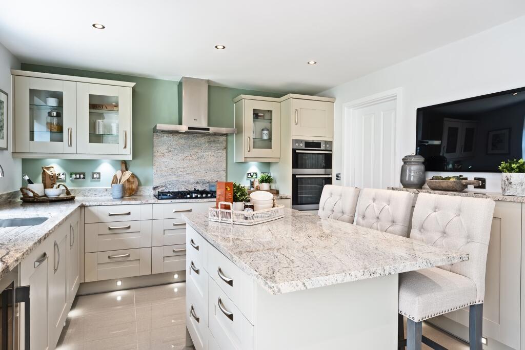 House in Wellingborough, Glenvale Park - View 2