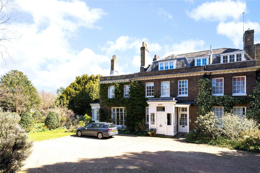 Main image of property: Lower Teddington Road, Kingston upon Thames, London, KT1