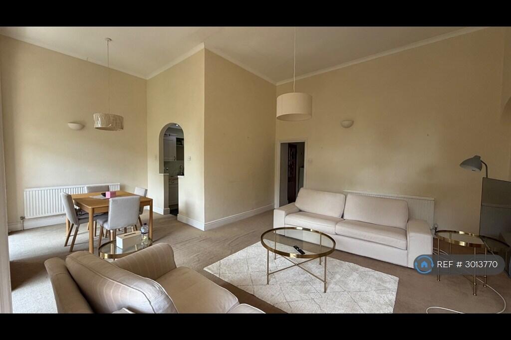 Apartment in Bristol - View 4