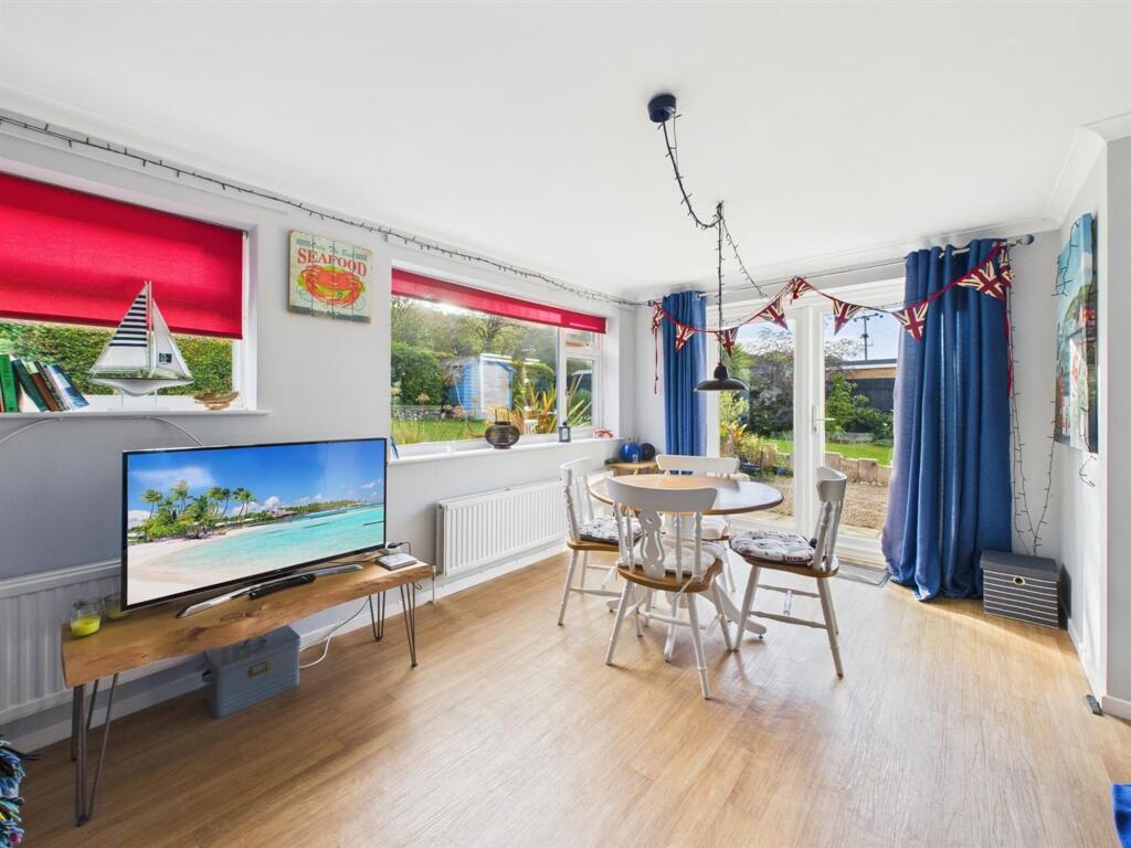 House in North Norfolk, Overstrand - More
