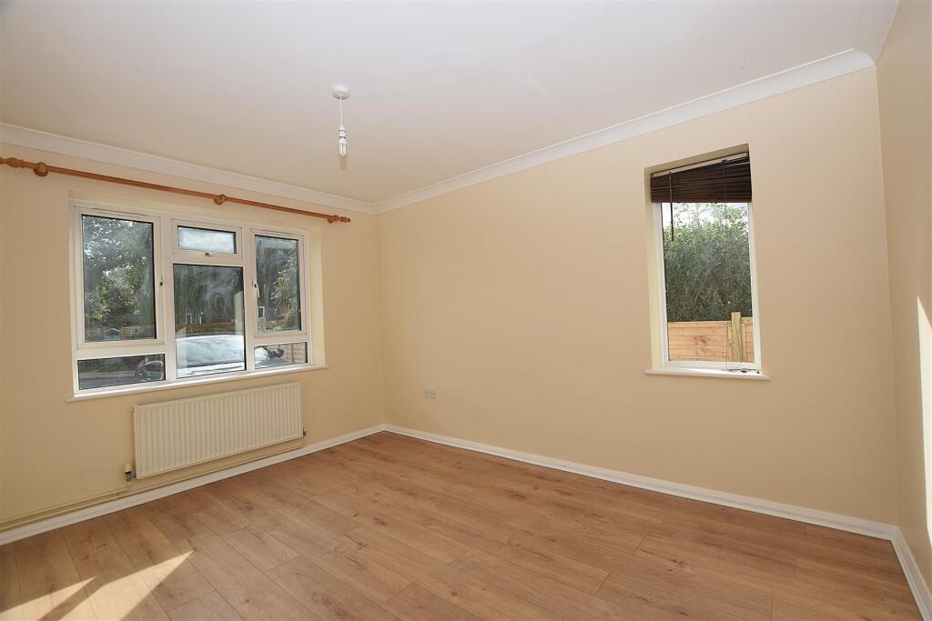House in Brighton - View 5