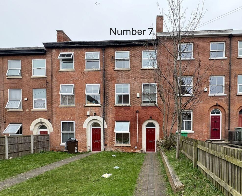 Main image of property: 7 Wellington Square, Nottingham, Nottinghamshire, NG7 1NG