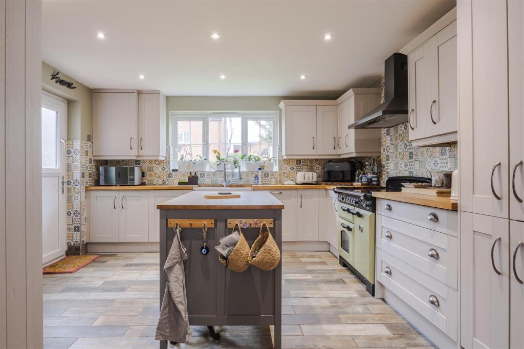 Saffre Close, Winterton photo 2