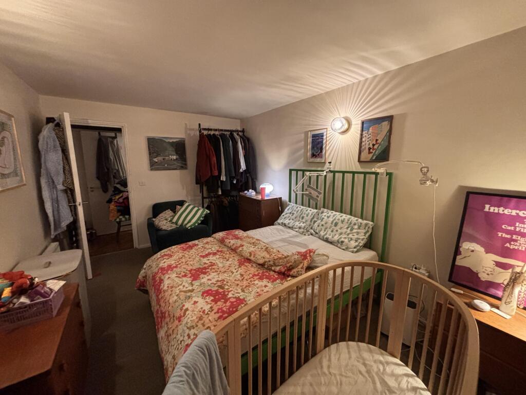 Apartment in London - View 5
