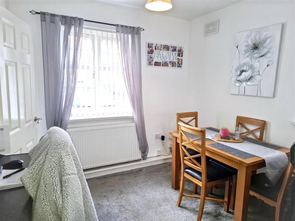House in Stockton-on-Tees - More