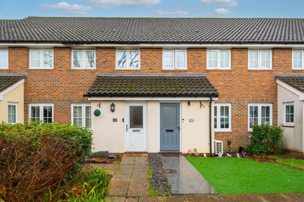 Main image of property: Hookwood, RH6 